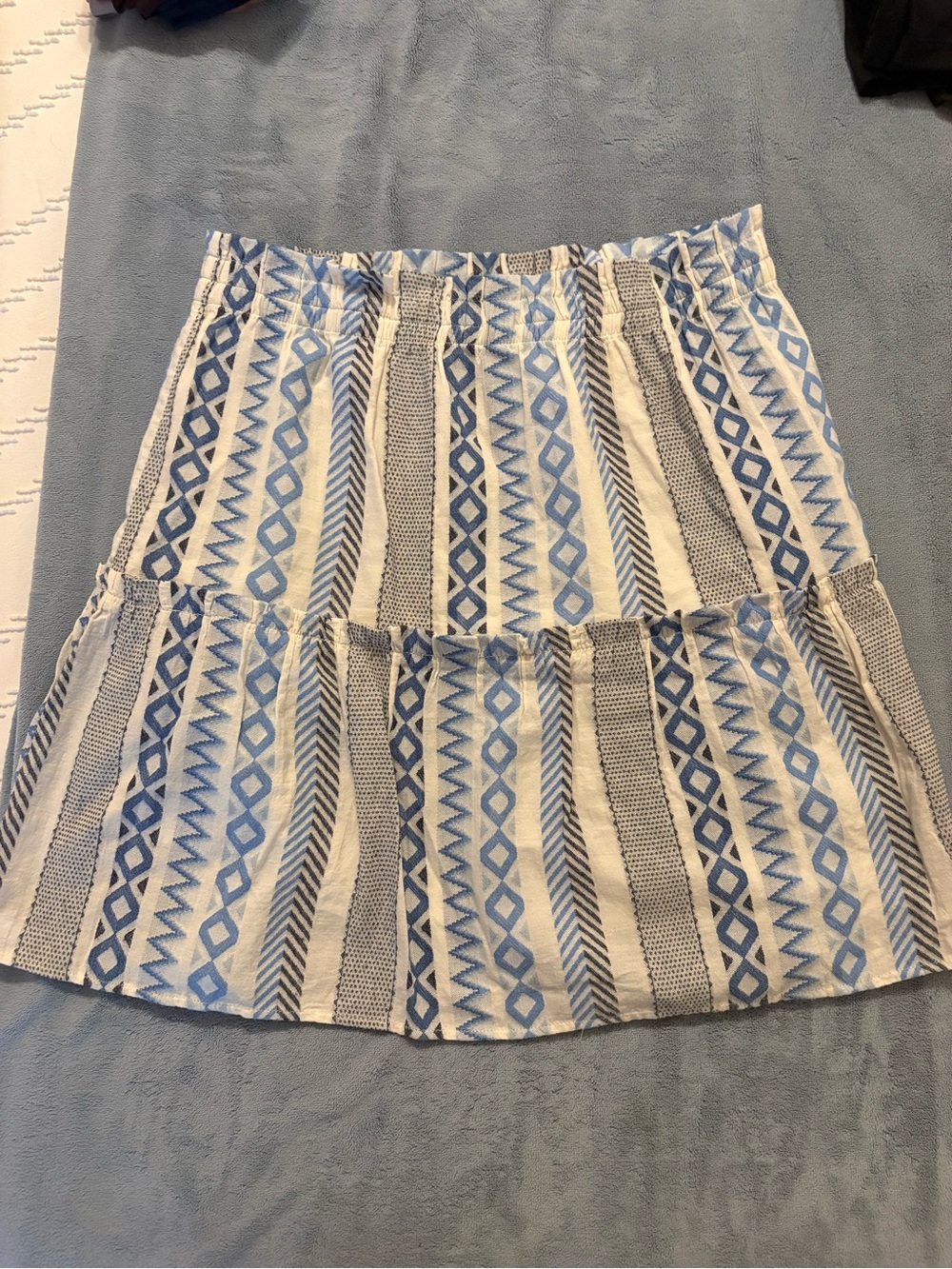 LOFT Blue and White Patterned Tiered Skirt